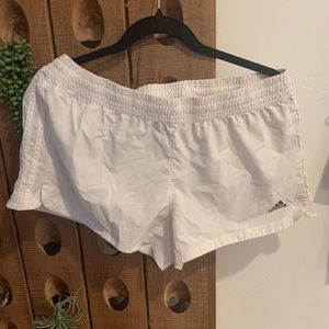 Adidas White 2” Short Size Large